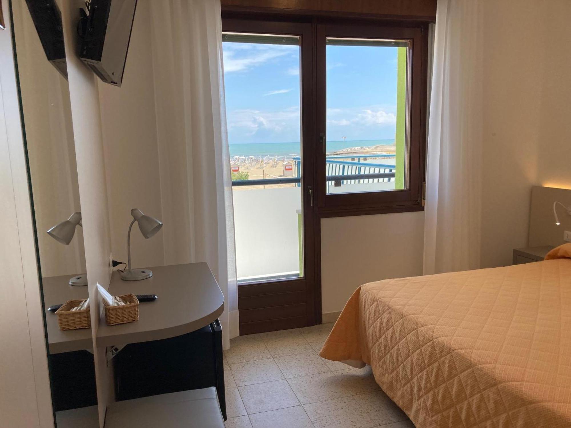 Hotel Giacomazzo Caorle Luaran gambar